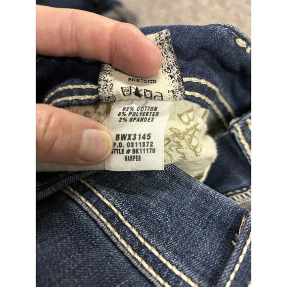 BKE Harper Blue Medium Wash Stretch Mid-Rise Cropped Cuffed Jeans Size 31 (US L) - Picture 11 of 15